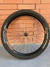 RUOTA ANTERIORE 27.5" DTSWISS H1700 HYBRID BOOST CANALE 35MM