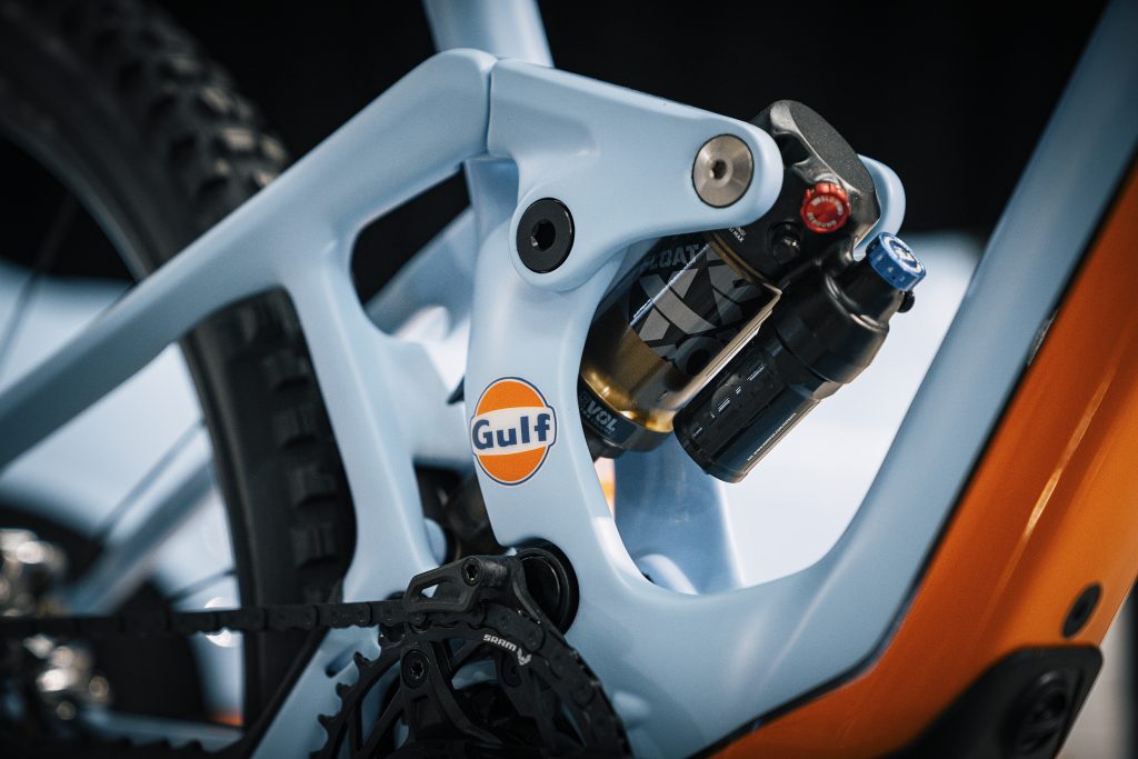 Mondraker Neat Gulf